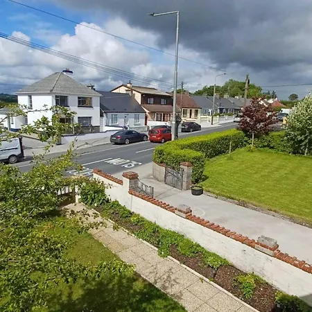 Home-sleeps 6 -private Garden Casa de Férias *