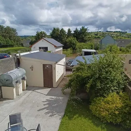 Home-sleeps 6 -private Garden Nyaraló Abbeyfeale